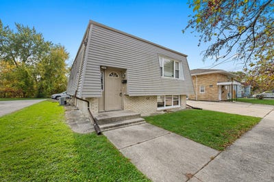 /international/us/1115-kane-street-aurora-il-110120858408/