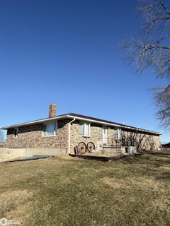 /international/us/936-e-county-rd-1450-hamilton-il-110105326650/
