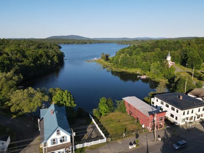 /international/us/5-tenney-hill-road-monson-me-110101344774/?lang=en