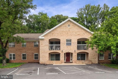/international/us/5804-cove-landing-road-burke-va-110108340763/