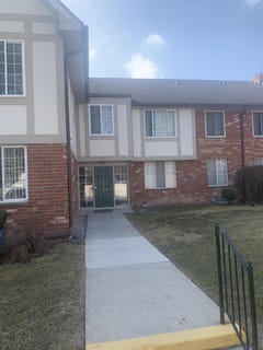 /international/us/30256-southfield-road-southfield-mi-110105317438/