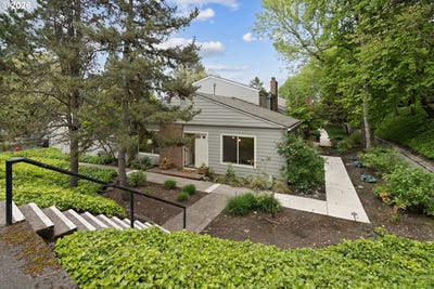 /international/us/1397-bonniebrae-dr-lakeoswego-or-110108125179/