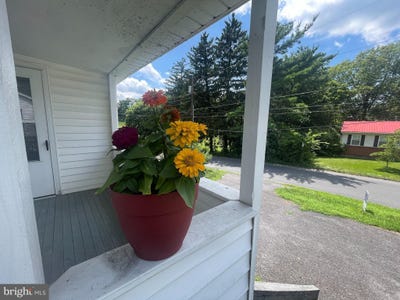 /international/us/604-winifred-road-cumberland-md-110099392452/