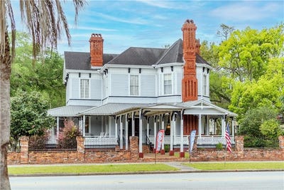 /international/us/622-e-main-street-blackshear-ga-110101407779/?lang=zh-tw