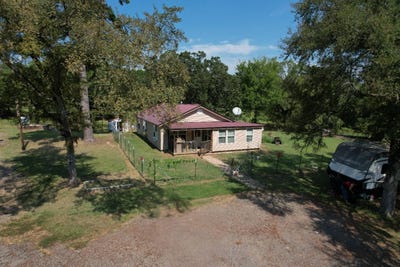 /international/us/homestead-tuskahoma-30-acres-ponds-shop-tuskahoma-ok-110099888271/