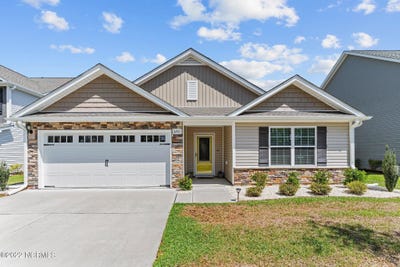 /international/us/680-aurora-place-hampstead-nc-110106617339/