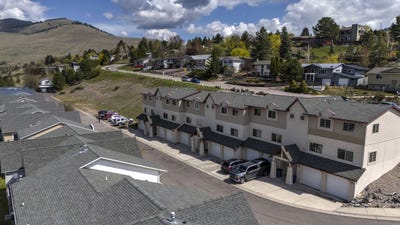 /international/us/825-crestmont-way-missoula-mt-110099121910/