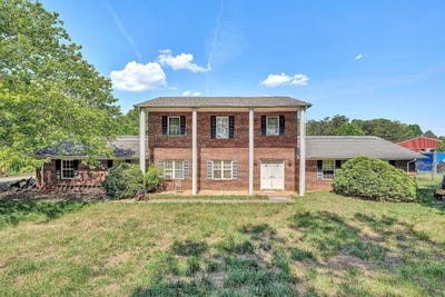 /international/us/1441-dickerson-rd-goodview-va-110108252469/