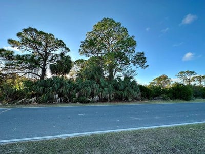 /international/us/5-lots-gulf-blvd-cedar-key-fl-110087778485/