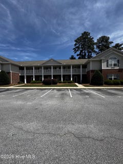 /international/us/2225-locksley-woods-drive-greenville-nc-110108179652/