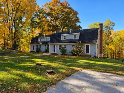 /international/us/73-old-colony-way-pittsford-vt-110120613456/