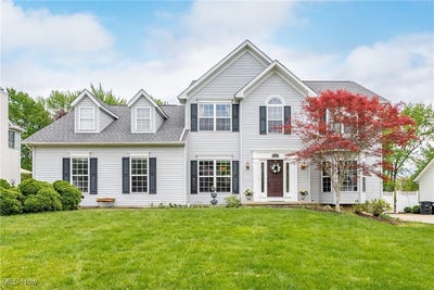 /international/us/2768-rising-meadow-drive-akron-oh-110099912740/