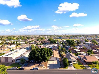 /international/us/129-c-st-brawley-ca-110107868675/