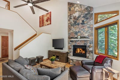 /international/us/1890-lions-ridge-loop-vail-co-110102625710/