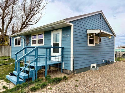 /international/us/225-1st-street-nw-rudyard-mt-110107720951/