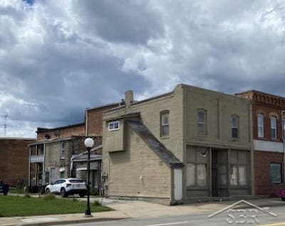 /international/us/106-e-adrian-street-blissfield-mi-110107867755/