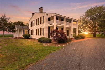/international/us/725-griffin-swamp-road-elizabeth-city-nc-110108409669/