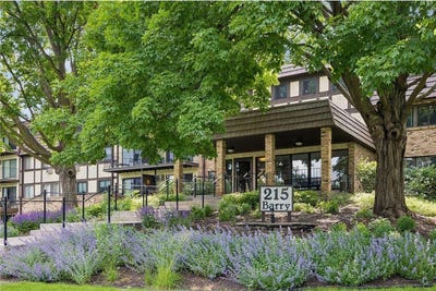 /international/us/215-barry-avenue-s-wayzata-mn-110108612342/