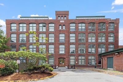 /international/us/200-market-st-lowell-ma-110106342559/