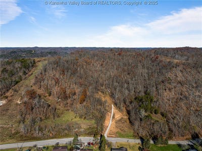 /international/us/4694-parkersburg-road-reedy-wv-110103672262/