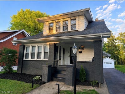 /international/us/729-4th-street-nw-new-philadelphia-oh-110108109564/
