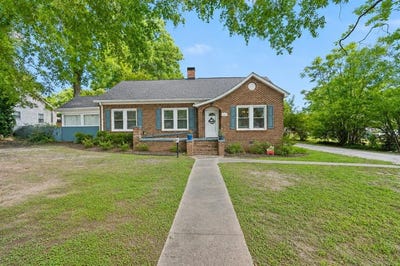 /international/us/206-laurel-ave-e-greenwood-sc-110108110006/