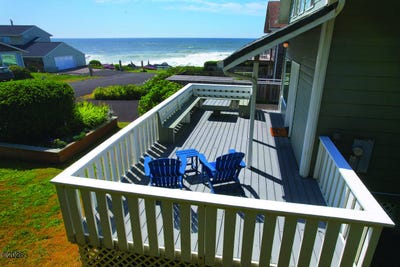 /international/us/71-surfside-drive-yachats-or-110108125737/