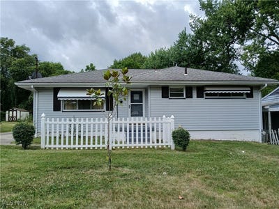 /international/us/494-camden-avenue-youngstown-oh-110101091726/