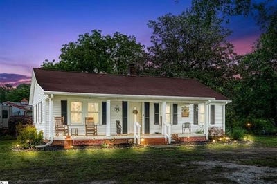 /international/us/4961-s-hwy-221-laurens-sc-110107750003/
