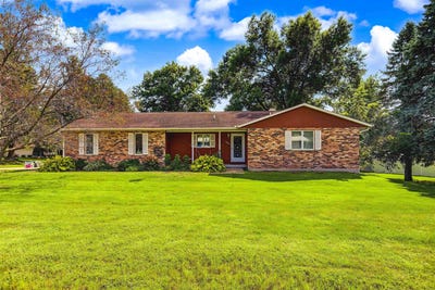 /international/us/407-north-avenue-warren-il-110110143674/