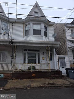 /international/us/217-w-cherry-street-shenandoah-pa-110106207970/