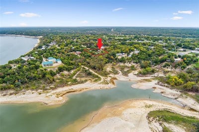 /international/us/334-county-road-1296-morgan-tx-110100428122/