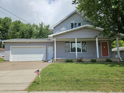 /international/us/827-w-north-street-marshfield-wi-110109115029/