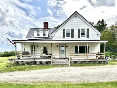 /international/us/168-kansas-road-milbridge-me-110108499705/