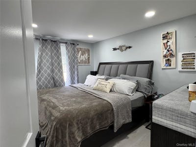 /international/us/4-lafayette-copiague-ny-110108495027/