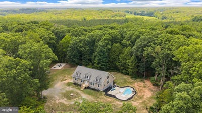 /international/us/1271-apple-grove-road-mineral-va-110108873396/