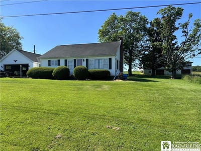 /international/us/10149-ne-sherman-road-ripley-ny-110108805285/