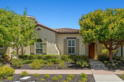 /international/us/18015-mcdowell-st-east-garrison-ca-110108765941/