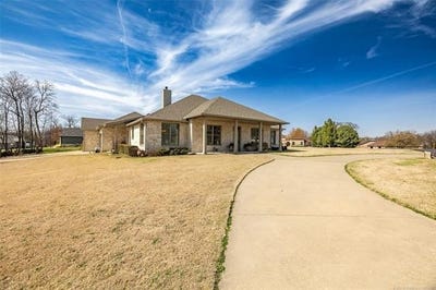 /international/us/33389-s-coves-drive-afton-ok-110106477890/