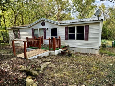 /international/us/65-bright-street-troy-mo-110094796024/