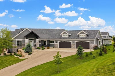 /international/us/7606-driftless-ridge-way-verona-wi-110108817116/