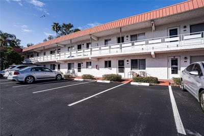 /international/us/1100-martinique-drive-winter-haven-fl-110097690129/