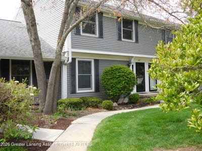 /international/us/1227-chartwell-carriage-way-east-lansing-mi-110105261435/