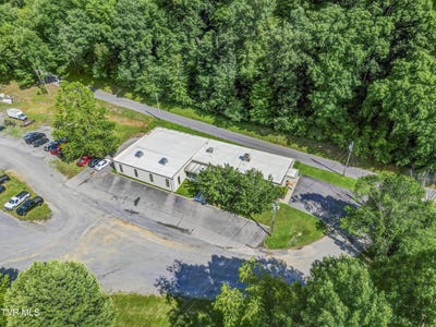 /international/us/249-neal-drive-blountville-tn-110108060384/