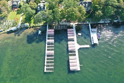 /international/us/n1577-shore-haven-dr-fontana-wi-110106029135/