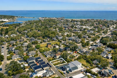 /international/us/112-dukes-county-avenue-oak-bluffs-ma-110108626299/
