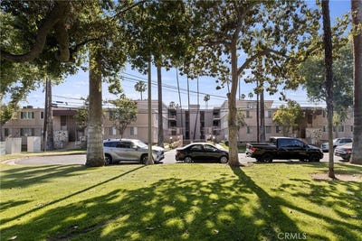 /international/us/6979-palm-court-riverside-ca-110099958240/