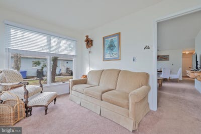 /international/us/14-a-magnolia-road-manahawkin-nj-110100814924/