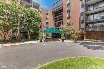 /international/us/1100-clarendon-street-fayetteville-nc-110100948104/