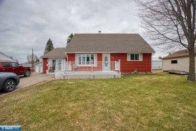 /international/us/329-wyandotte-rd-hoyt-lakes-mn-110107575855/